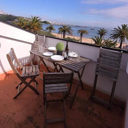 Ferienwohnung Precioso Atico Frente A La Playa De Santa Cristina A Coruña Exterior foto